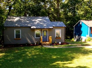 2495 Hillcrest Dr, East Pt, GA 30344