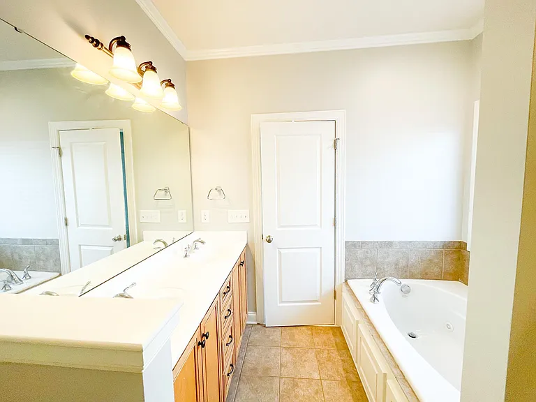 544 Old Mill Village Dr — Photo 11