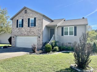 159 Bradford Cir, Hendersonville, TN 37075