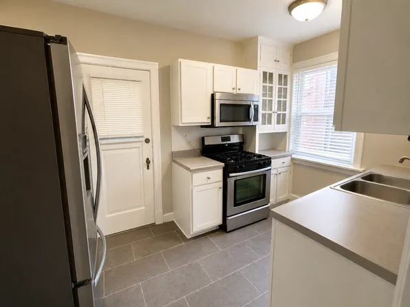 7551 - 7555 Byron PL, 7551 Byron Pl #E6badc773, Saint Louis, MO 63105