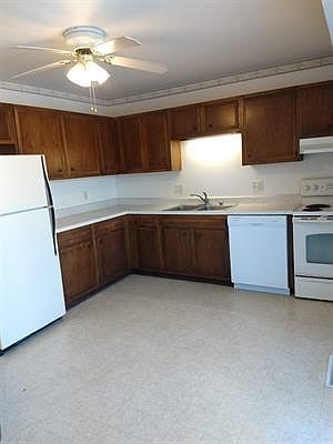 4th image of 417-419 Simonson St