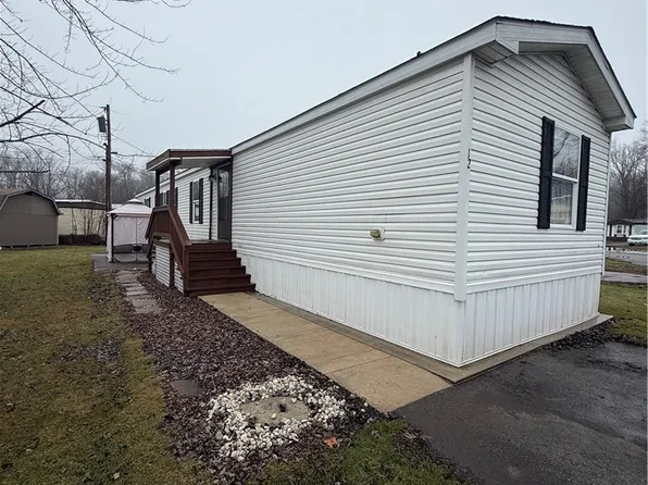 110 Liberty St, Jamestown, PA 16134