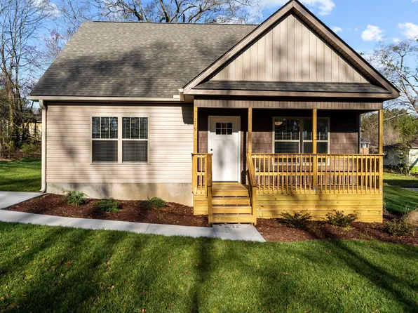 219 Eastland Dr, Greer, SC 29651