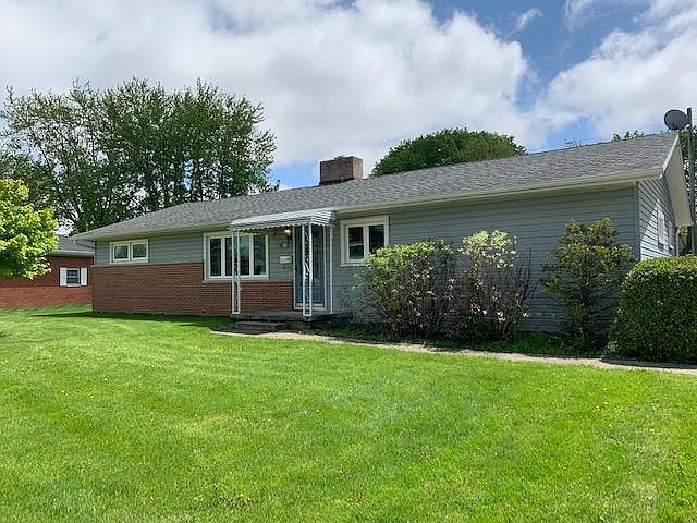 1st image of 89 Arlington Ave