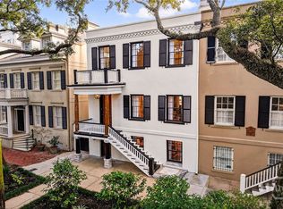 215 E Jones Street, Savannah, GA 31401