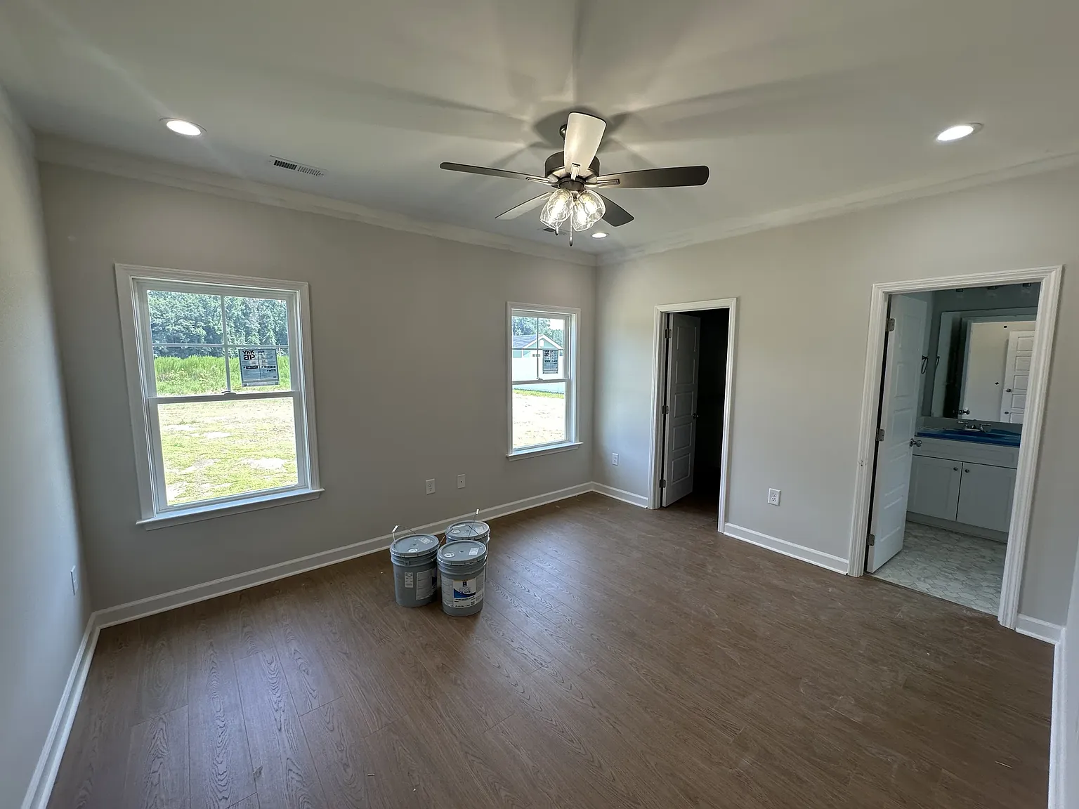 3 bed, 1291 sqft, $1,895 — Photo 4