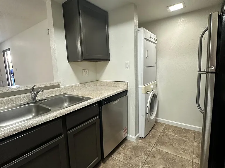 Cedar Creek Condominiums — Photo 79