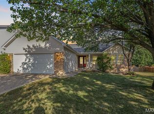 2612 Breezy Point Ln, O'Fallon, MO 63368