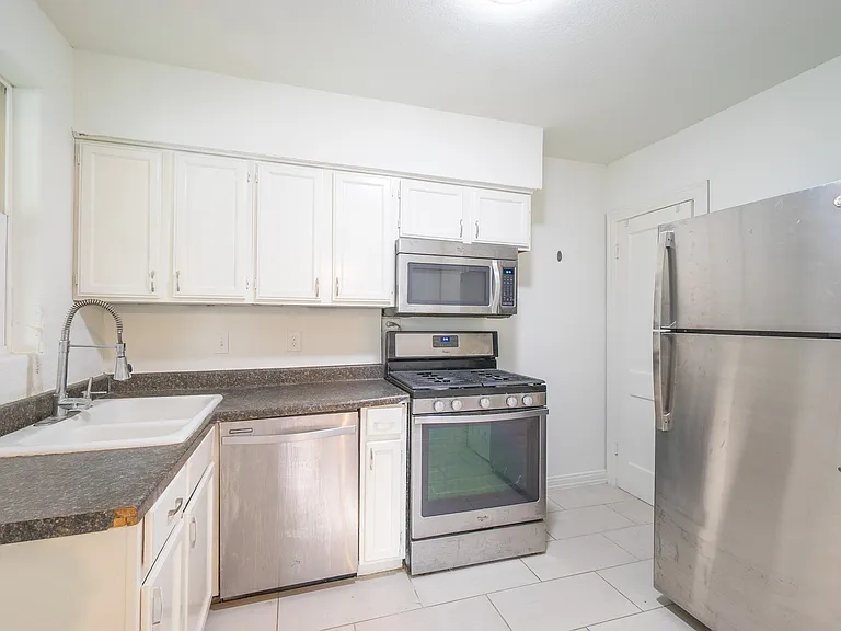 6201 Llano Ave — Photo 5