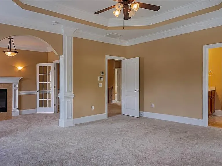 4009 Cedar Point Ave — Photo 18
