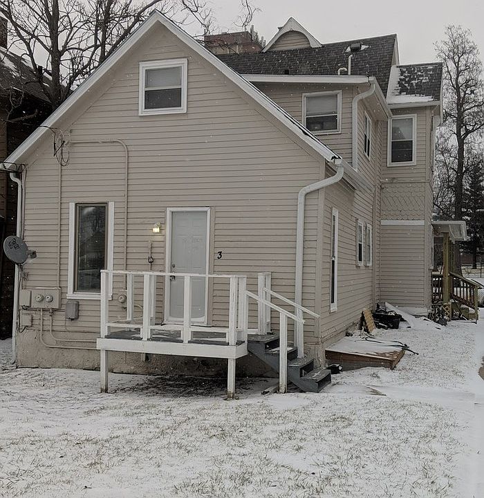 2nd image of 2220 S 10th St APT 3