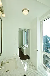 Rented by ER (DO NOT USE)