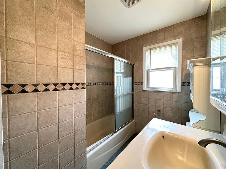 1225 Biscayne Blvd #2 — Photo 8