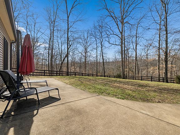 5th image of 480 Defeated Creek Rd