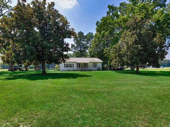 27686 Harvest Rd, Toney, AL 35773
