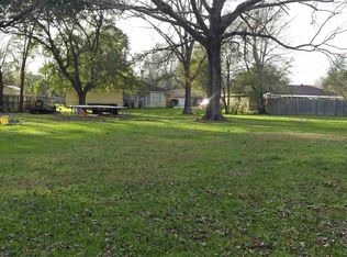 6085 Ricki Ln, Beaumont, TX 77708