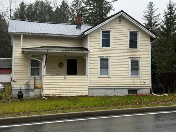 98 W Main St, Bainbridge, NY 13733