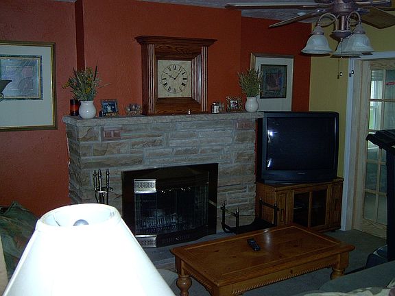Living Room, WBF