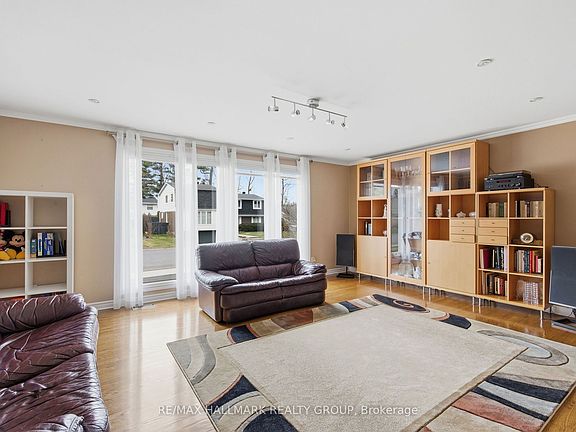 5th image of 23 Riverbrook Rd