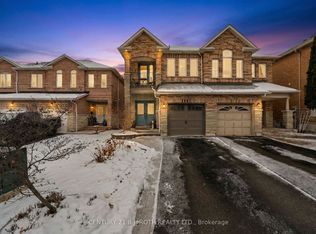 1987 Treetop Way, Pickering, ON L1V 7C8