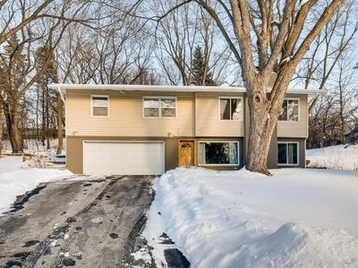 2100 Indiana Ave N, Golden Valley, MN, 55422