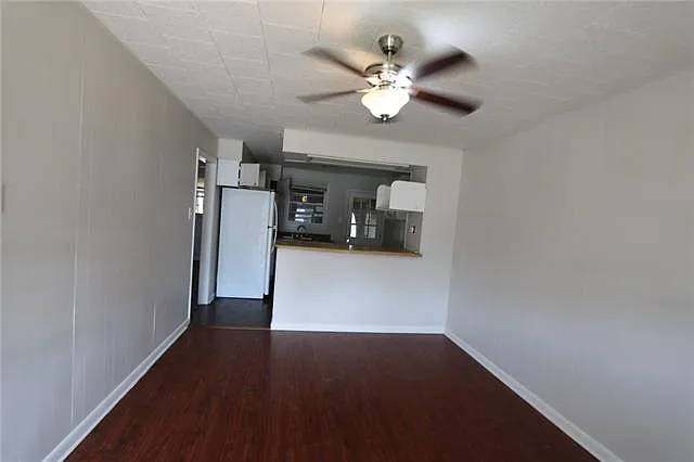 Building Photo - 10521 Alan St #10521