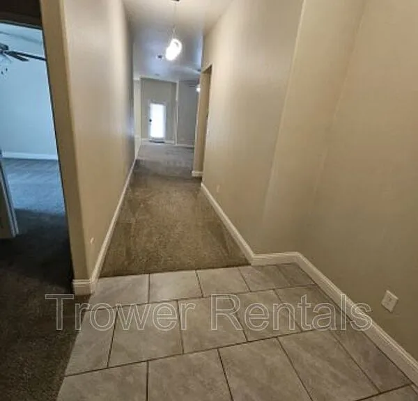 1021 E 90th Ct — Photo 43