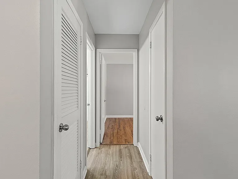 19-Pine-View-Pointe-1522B-19