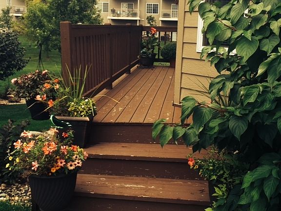 Front Entry Deck