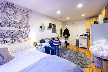 Rented by City Connections Realty