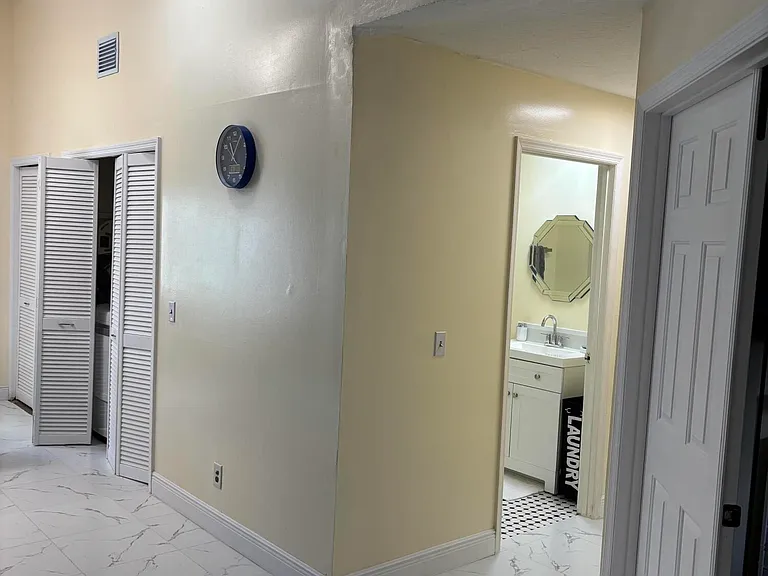 5359 SE Dell St — Photo 9