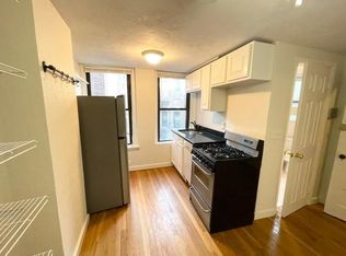 11A Charter St #3F, Boston, MA 02113