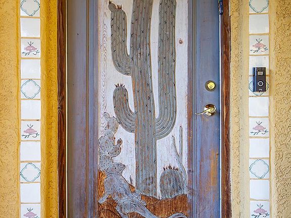 4th image of 6150 W Saddle Horn Cir
