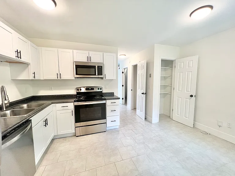 Kitchen / Dining / Pantry Closet