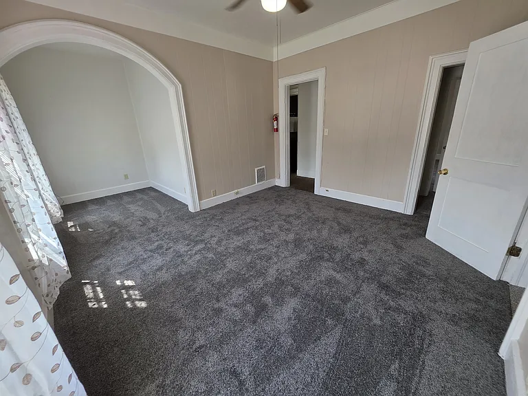 615 W Main St #1 — Photo 3