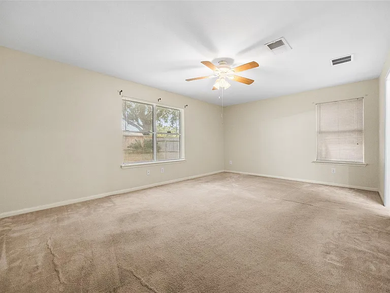 3639 John Hancock Ln — Photo 9
