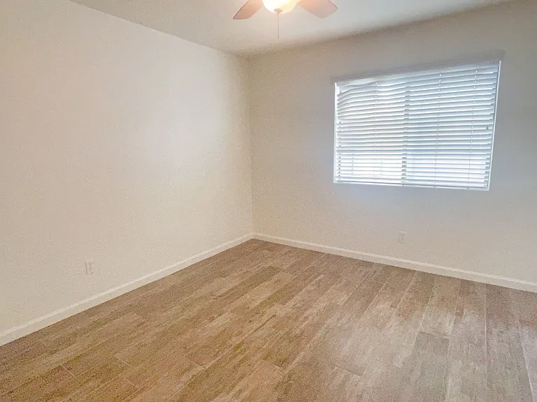 1065 W 1st St #204 — Photo 9