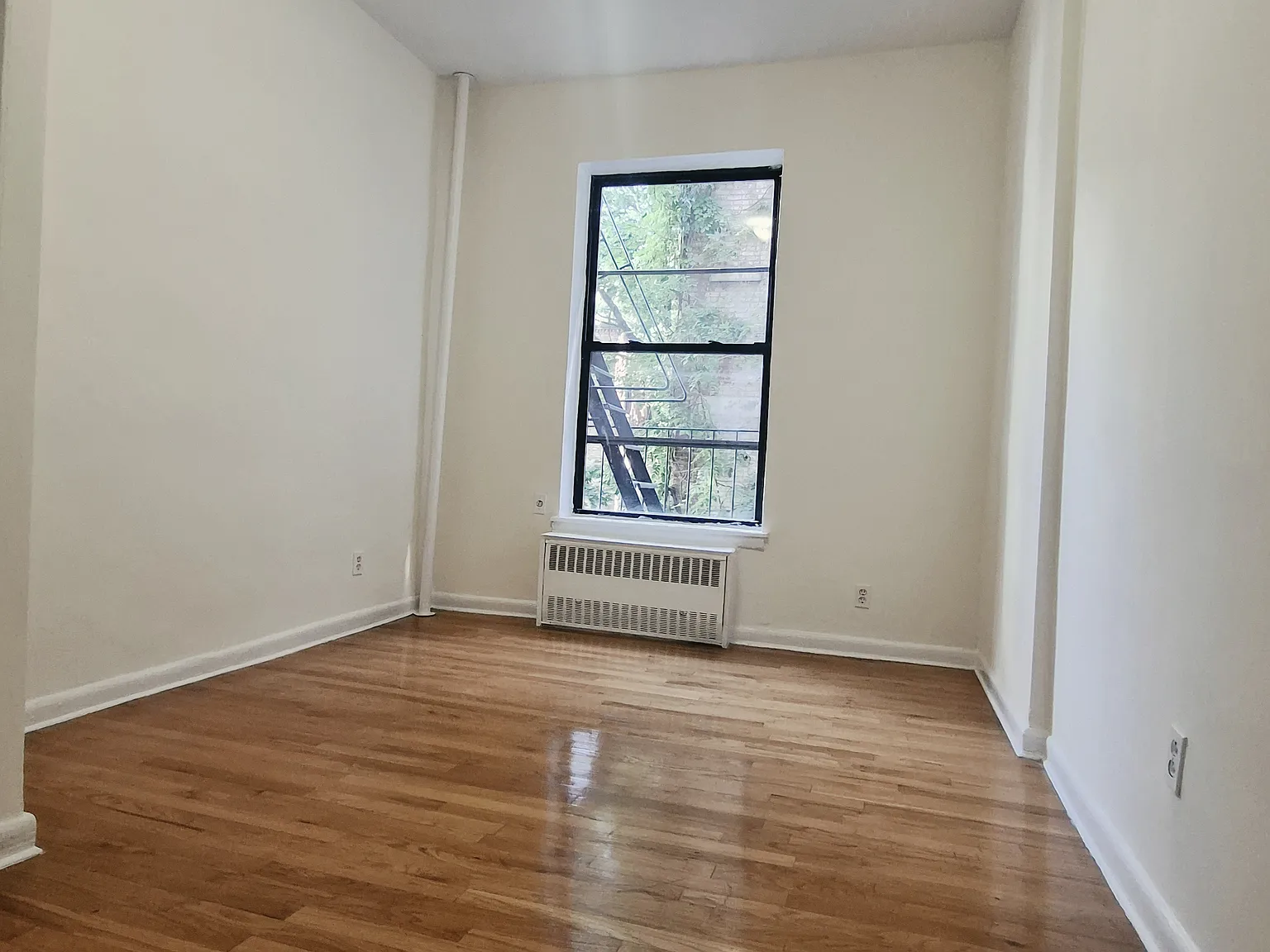 305 Columbus Avenue — Photo 2