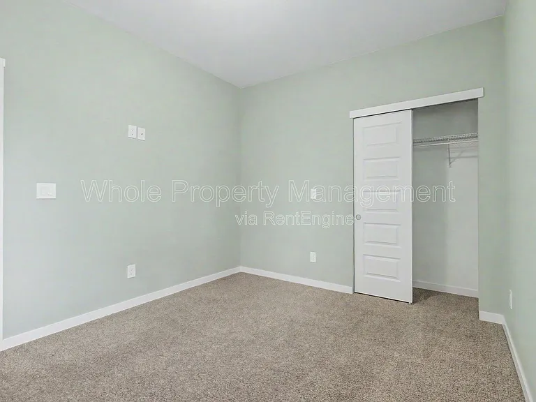 5803 Poplar St — Photo 22
