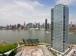 4540 Center Blvd APT 2502, Long Island City, NY 11109