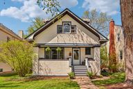 Franklin Ave-2504-001.jpg