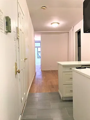 Rented by Sky Management | media 18