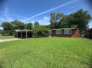 7847 E Latimer Pl, Tulsa, OK 74115