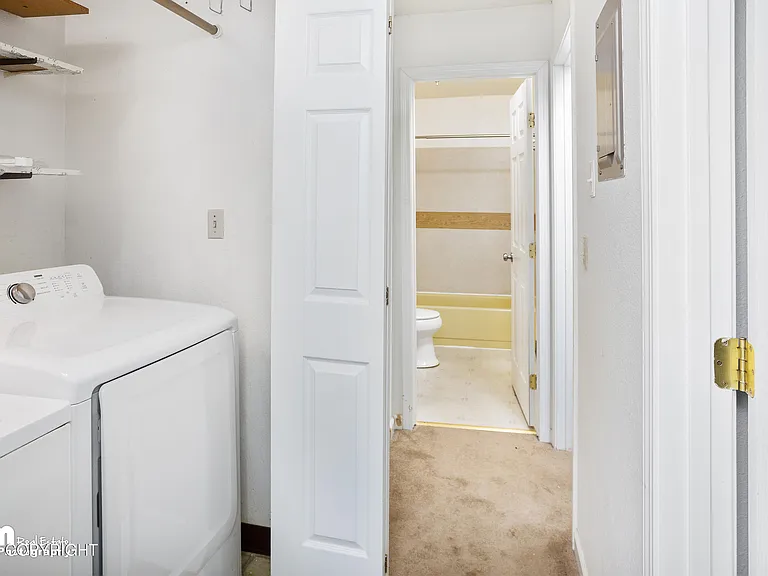 3855 Randolph St — Photo 12