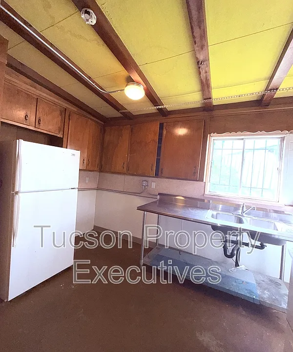 3168 E Benson Hwy #23