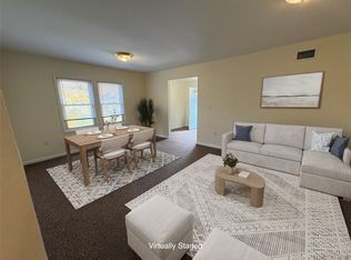 3 Brookwood St, Glen Head, NY