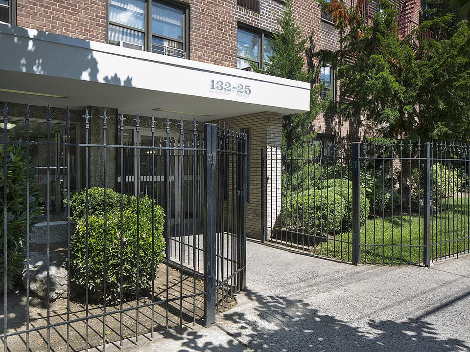 2nd image of 13225 Maple Ave APT 602