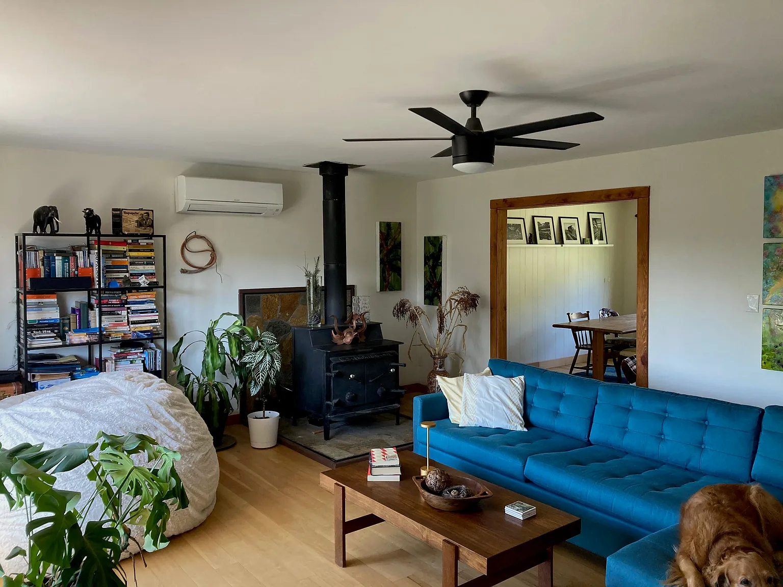 3 bed, 1.5 bath, 1300 sqft, $2,400 — Photo 4