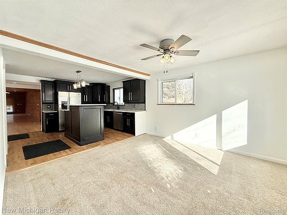 5th image of 5186 W Wilson Rd