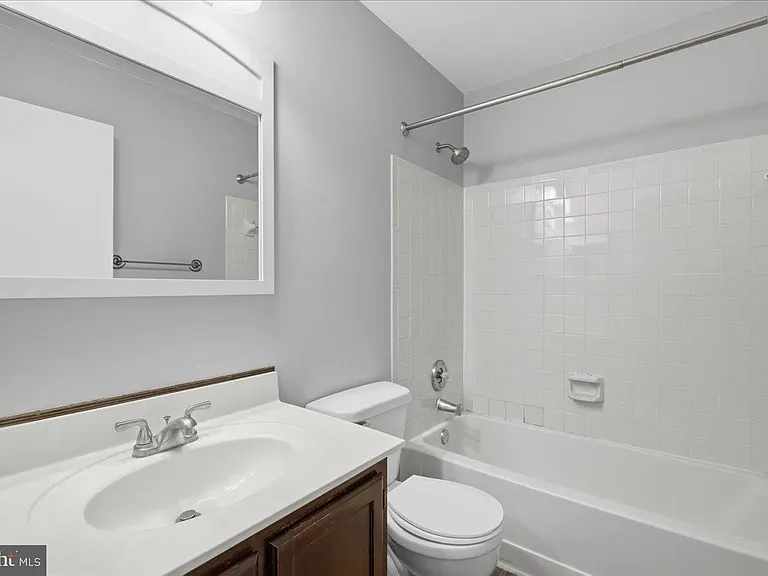 14519 Ravenscar Ct — Photo 23